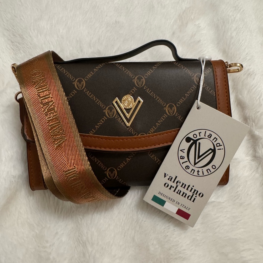 BNWT VALENTINO ORLANDI BAG